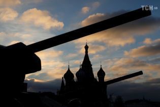 В Украине вступил в силу закон о прекращении действия договора о "дружбе" с РФ