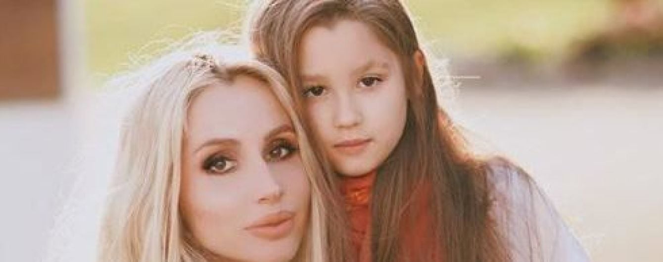 Дочка Лободи підігріла чутки про роман матері з Тіллем Ліндеманном
