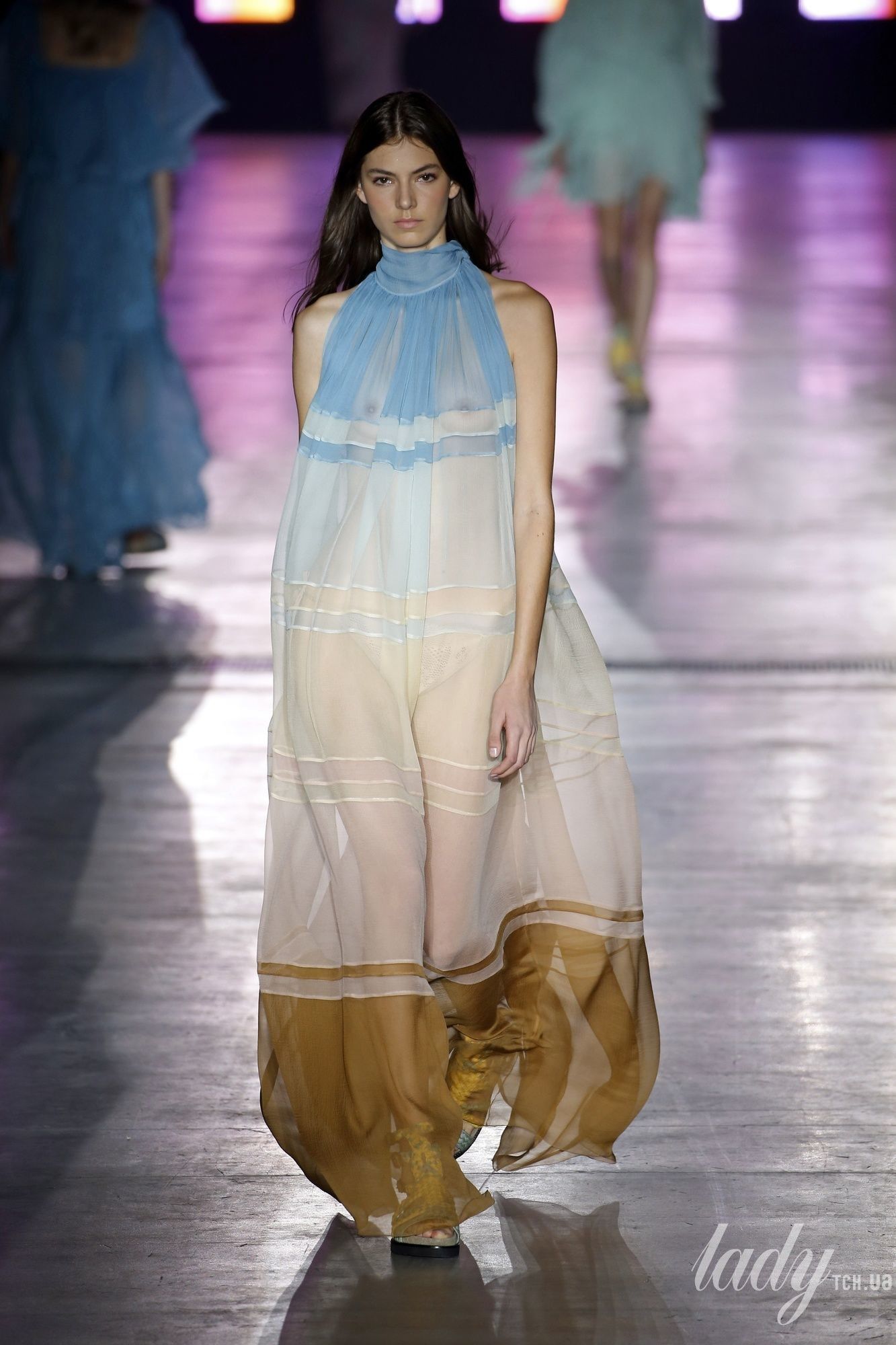 Коллекция Alberta Ferretti прет-а-порте сезона весна-лето 2019_29