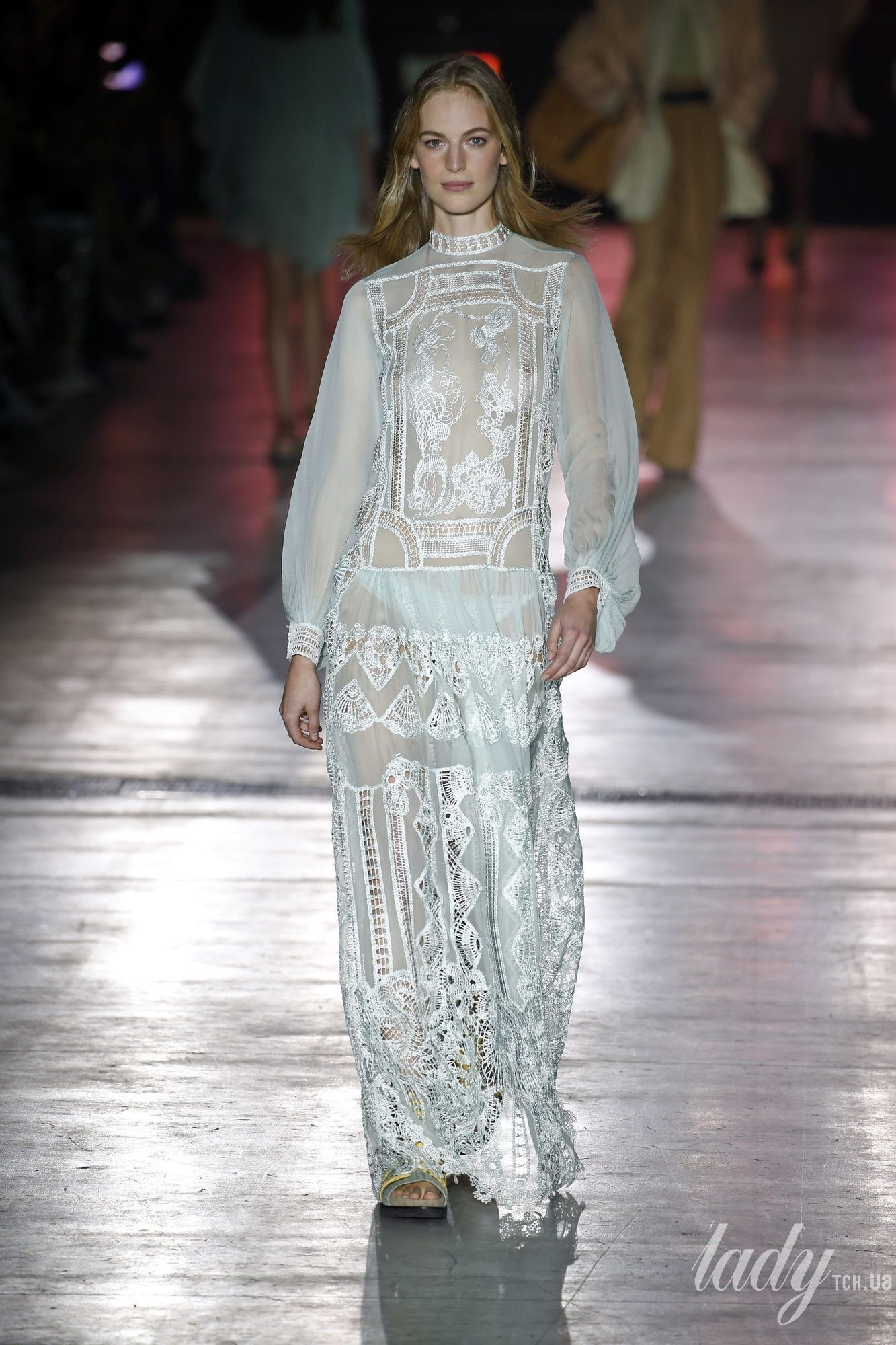 Коллекция Alberta Ferretti прет-а-порте сезона весна-лето 2019_32