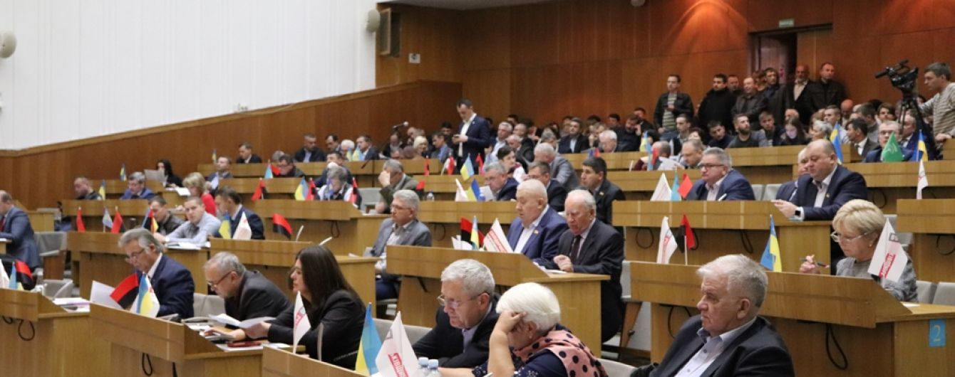 На Тернопільщині заборонили публічне використання російськомовного культурного продукту