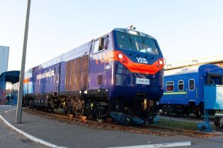 Первый локомотив General Electric поедет украинской железной дорогой восьмого ноября