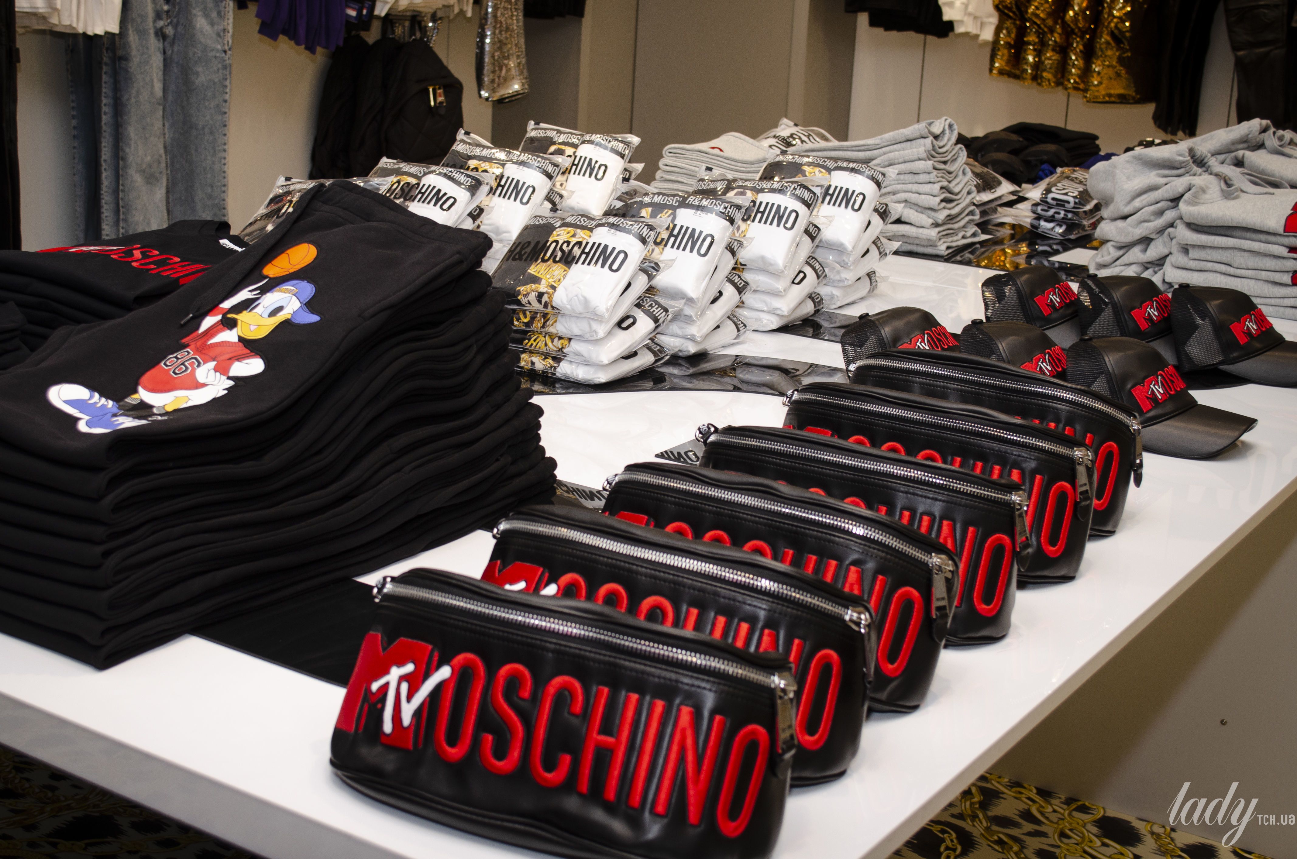 Коллекция H&Moschino_7