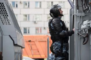 В анексованому Криму просять Росгвардію взяти всі школи під охорону