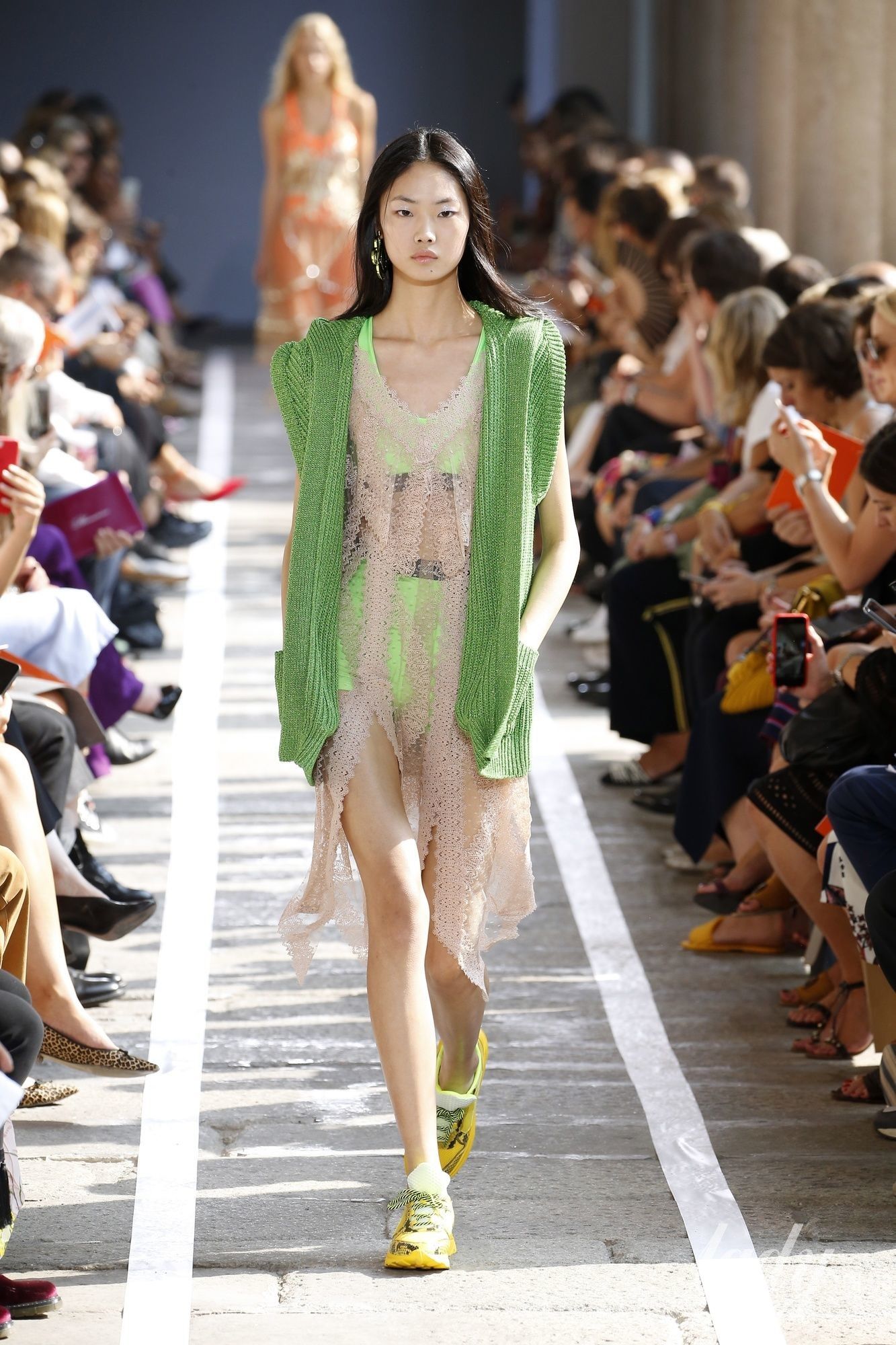Коллекция Blumarine прет-а-порте сезона весна-лето 2019_18