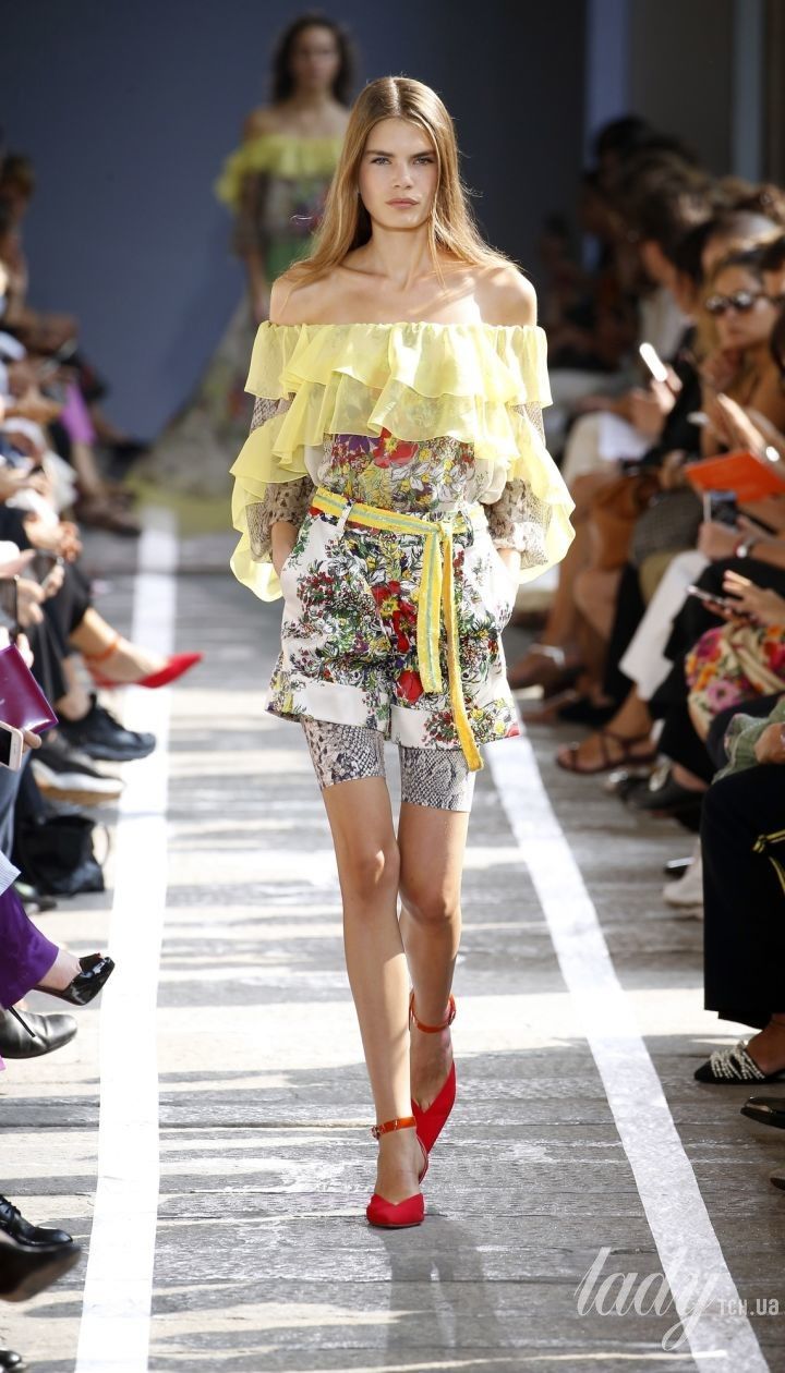 Коллекция Blumarine весна-лето 2019 Коллекция Blumarine весна-лето 2019