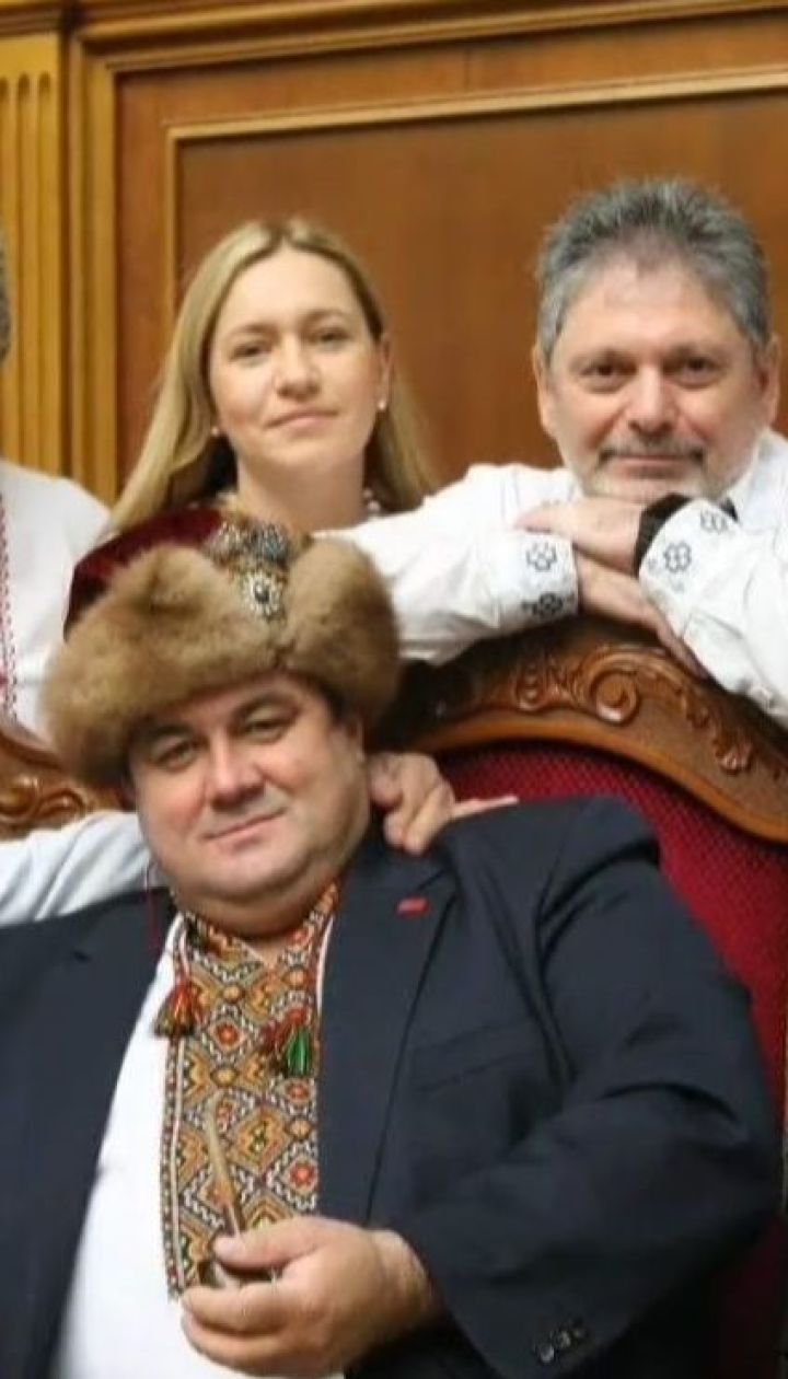 Несколько нардепов огласили шутливо-оскорбительное обращение к Путину в ответ на санкции против них