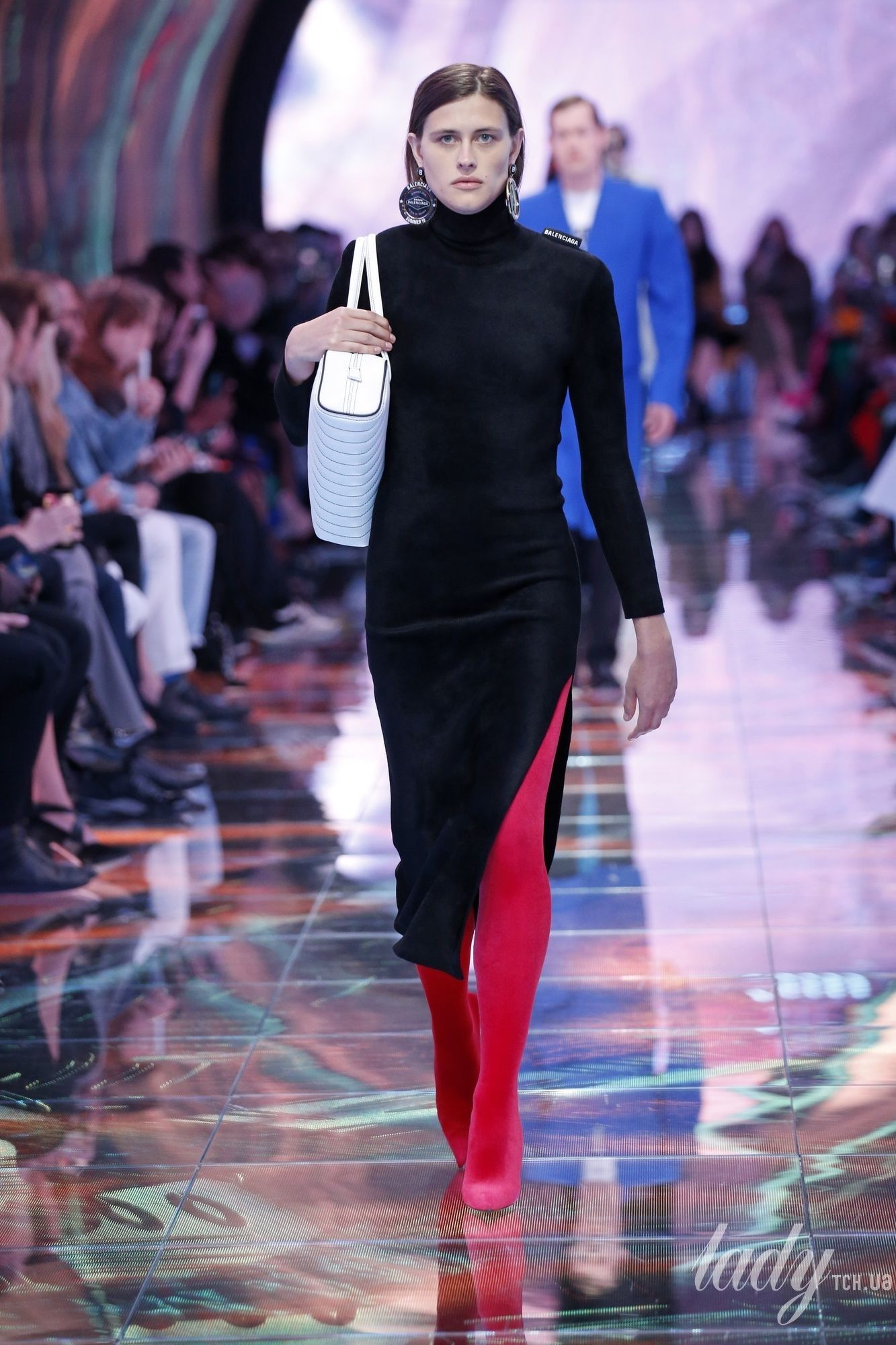 Коллекция Balenciaga прет-а-порте сезона весна-лето 2019_15