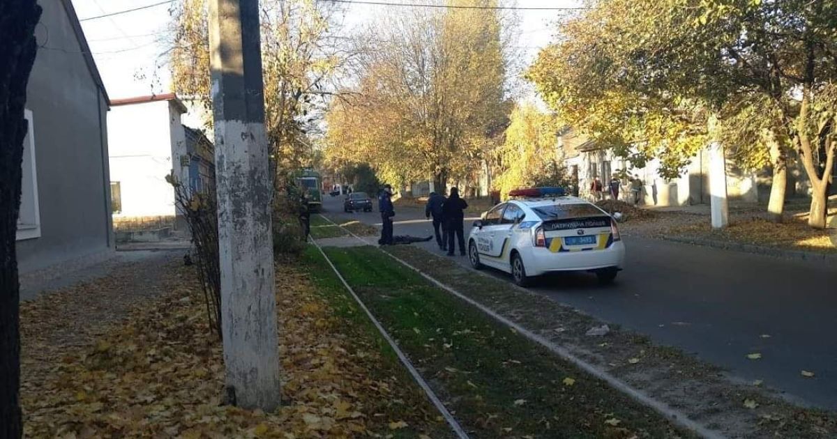 На Одещині поліцейські застрелили підозрюваного у жорстокому вбивстві на цвинтарі