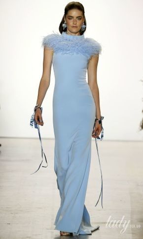 Нежная и романтичная коллекция Badgley Mischka сезона весна-лето 2019