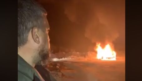 Лідер "євробляхерів" спалив свою "Range Rover" на знак протесту проти нового закону
