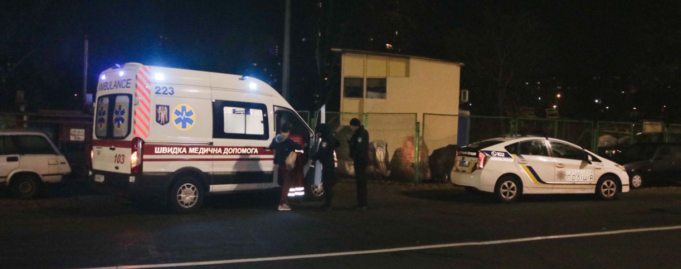 В Киеве мужчину избили, обстреляли и "задули" газовым баллончиком