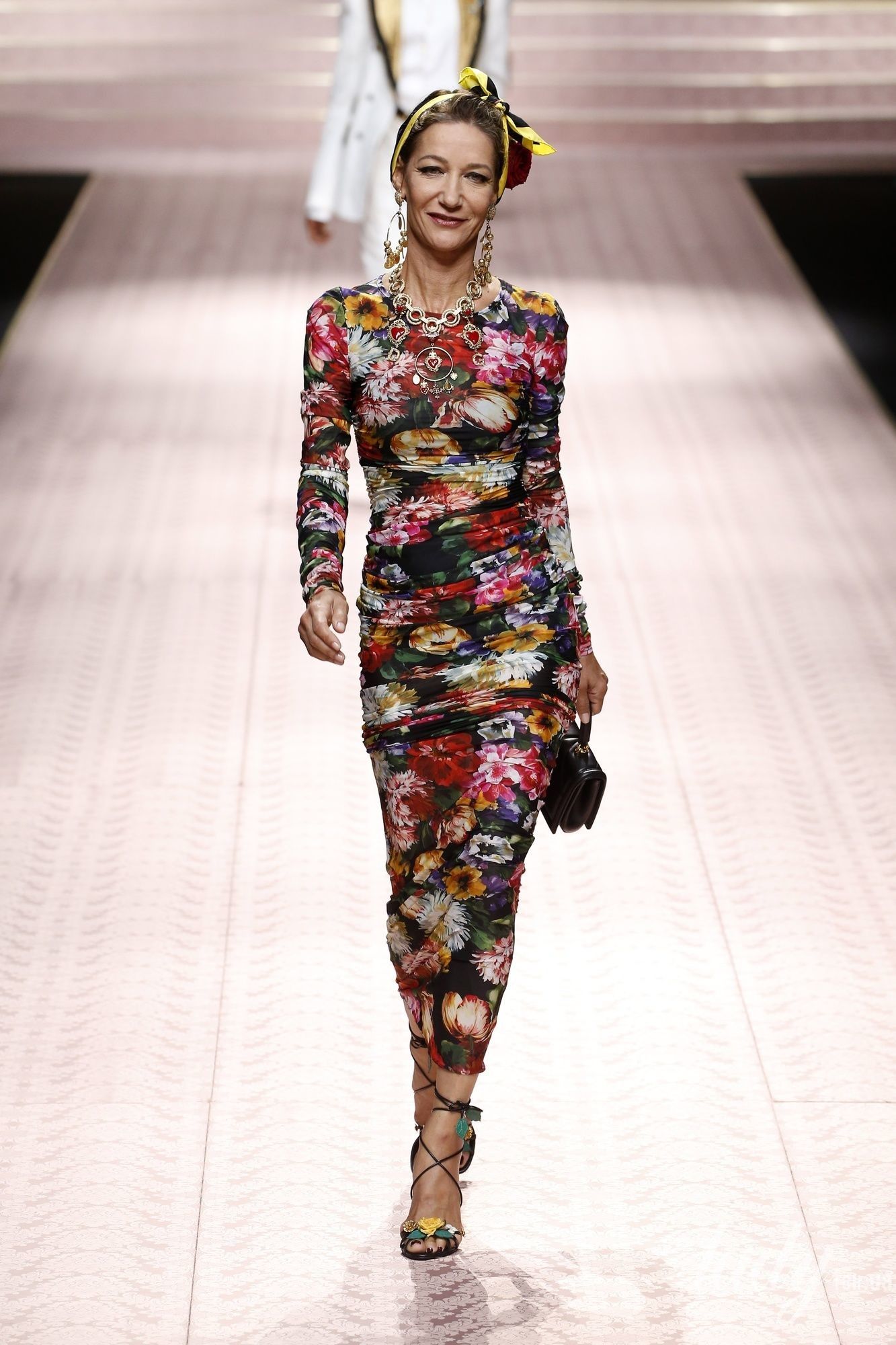 Коллекция Dolce&Gabbana прет-а-порте сезона весна-лето 2019_46