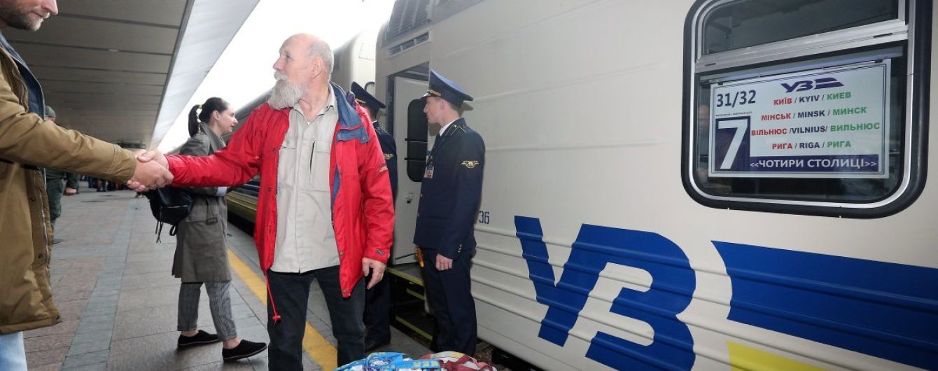 Железнодорожных билетов на новогодние праздники нет из-за экспресса до Борисполя