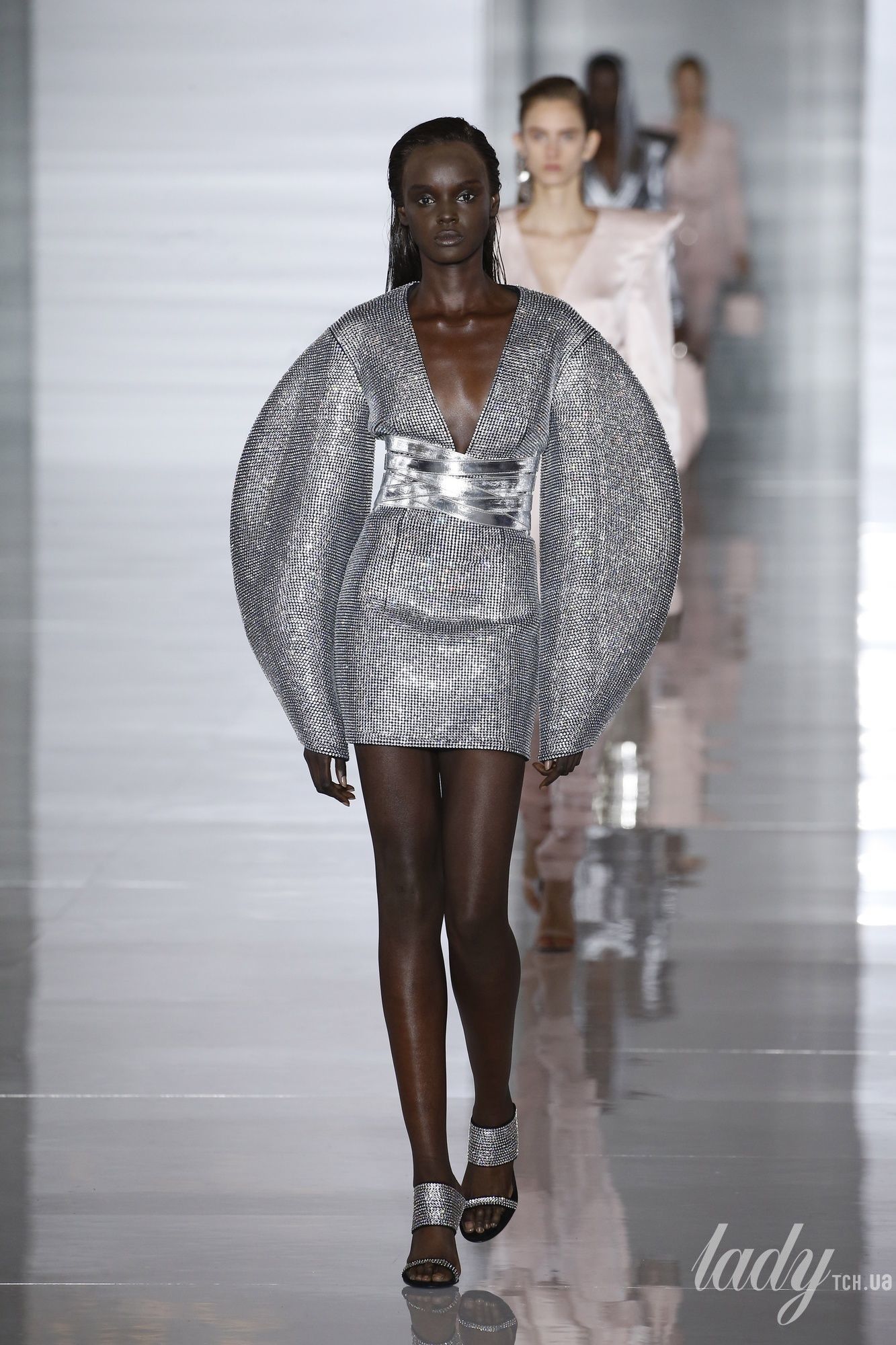 Коллекция Balmain прет-а-порте сезона весна-лето 2019_45