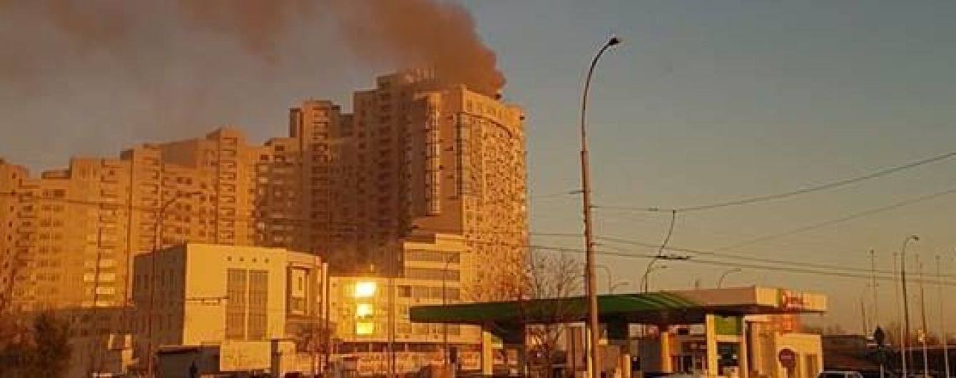 В пожаре элитной высотки на киевской Оболони под угрозой была детская жизнь