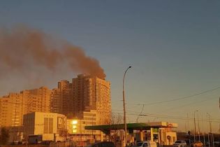 В пожаре элитной высотки на киевской Оболони под угрозой была детская жизнь