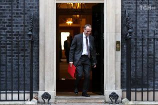 Министр по вопросам Brexit Великобритании подал в отставку