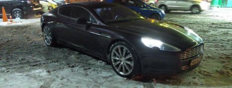 Элитные Aston Martin и BMW олигарха Курченко можно будет взять напрокат