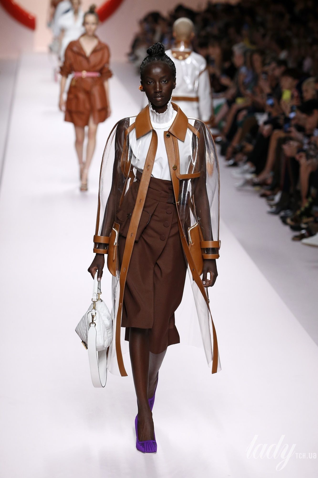 Коллекция Fendi прет-а-порте сезона весна-лето 2019_3