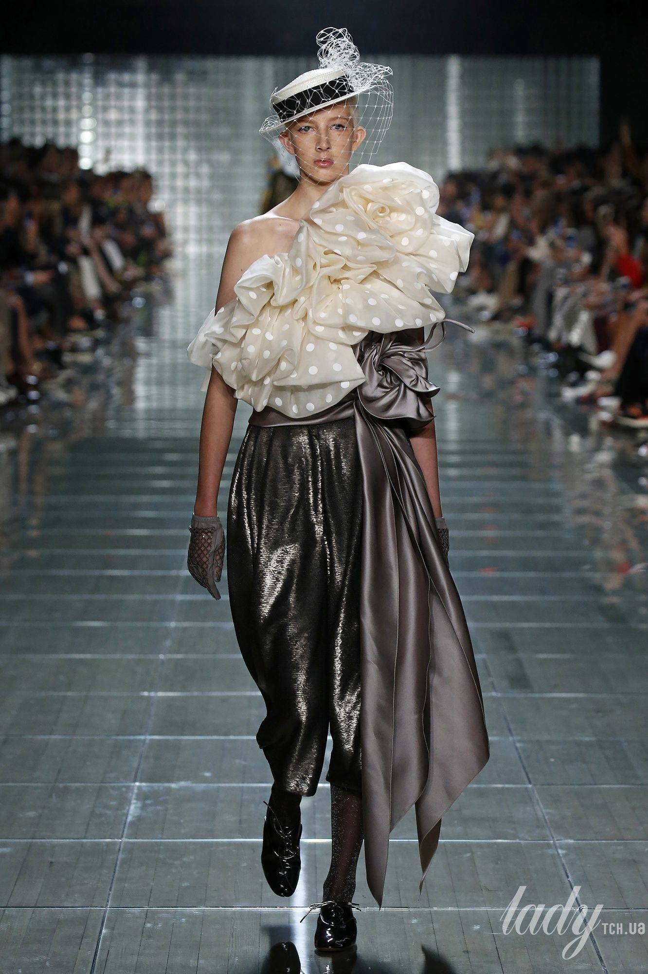 Коллекция Marc Jacobs прет-а-порте сезона весна-лето 2019_11