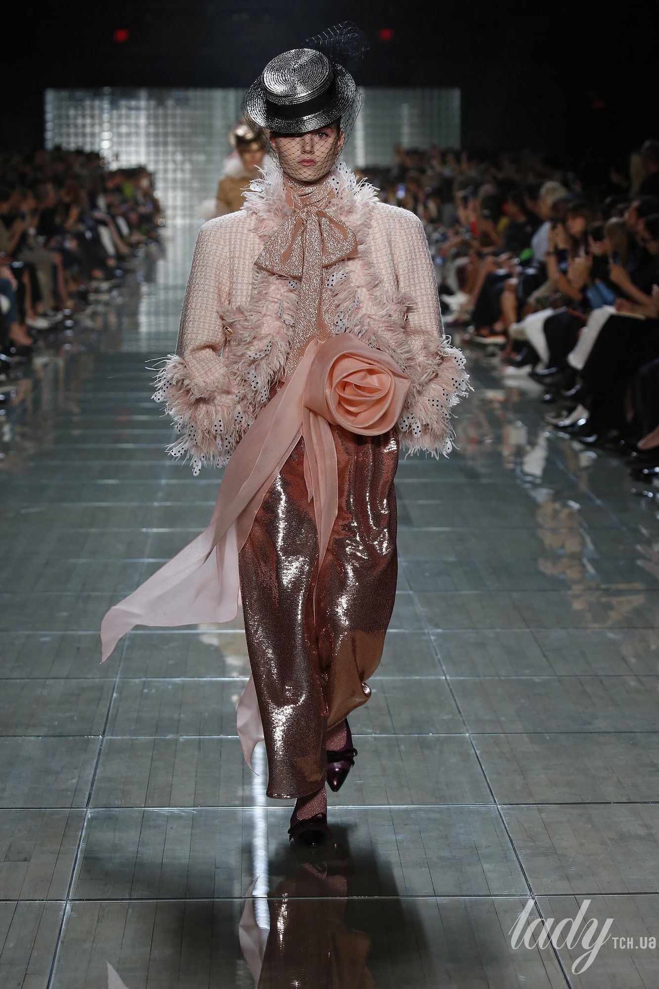 Коллекция Marc Jacobs прет-а-порте сезона весна-лето 2019_22