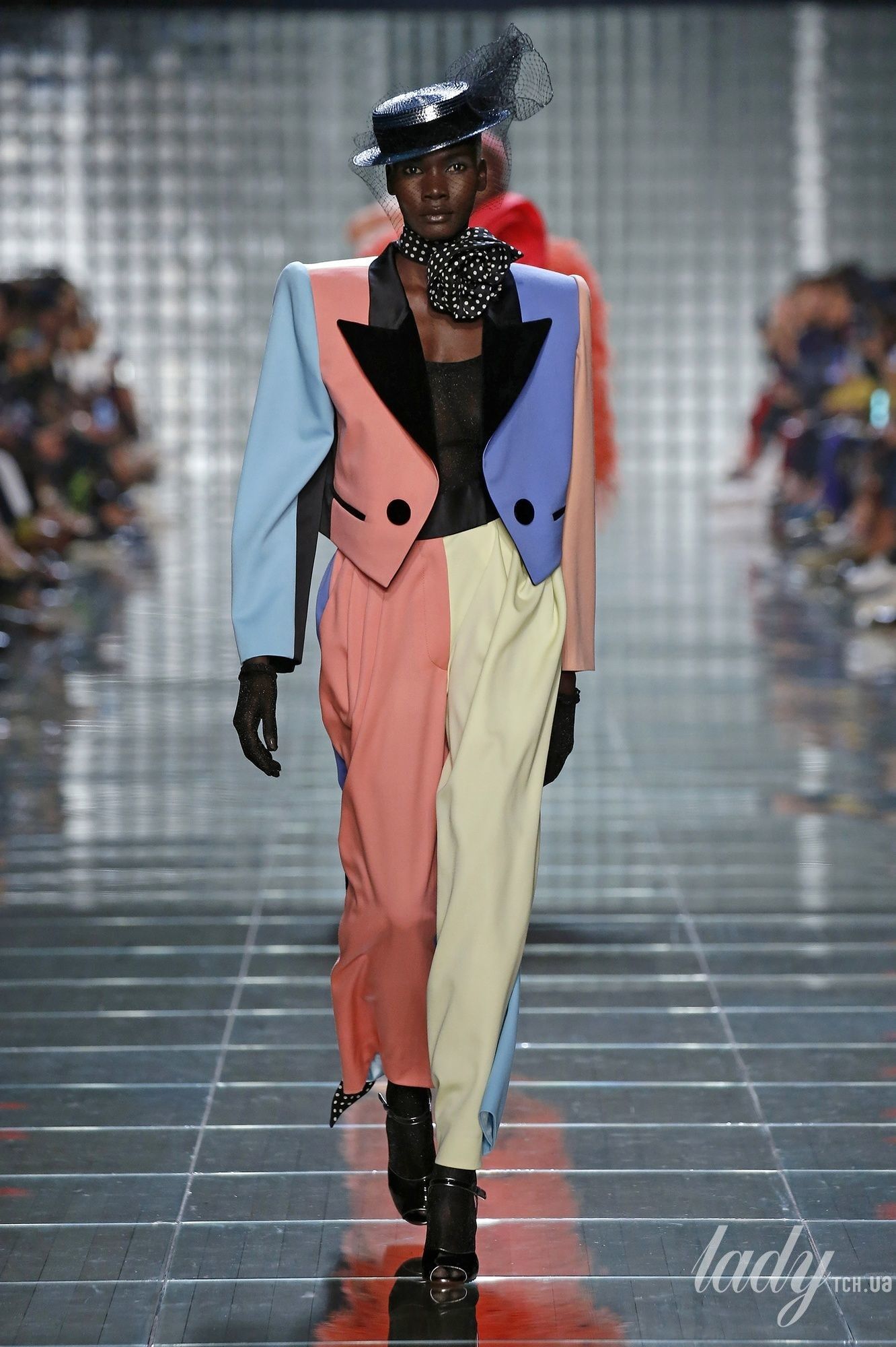 Коллекция Marc Jacobs прет-а-порте сезона весна-лето 2019_30