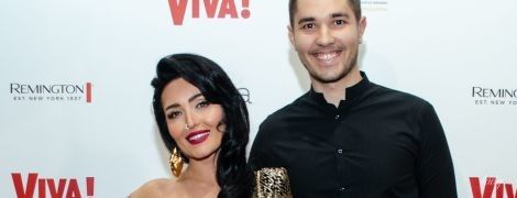Эффектные образы звезд на Viva! Бал: Добрыднева в блестящем платье, Alyosha - в изумрудном, Витвицкая - со смелым декольте