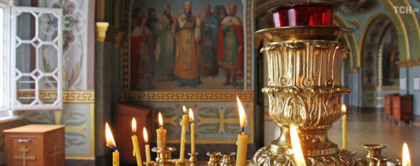 Удар по УПЦ МП: права на Почаївську лавру юридично закріпили за заповідником