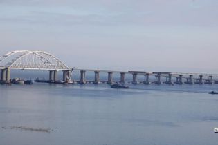 Россияне захватили все три украинских корабля после выхода Керченского пролива - СМИ