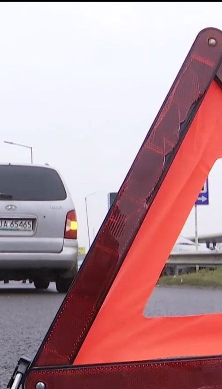 Чому протестують євробляхери і коли відкриють кордони України