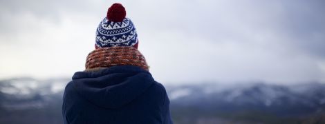 Не грипп и не ОРВИ. Какие еще болезни можно подхватить зимой, и как их лечить