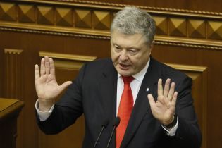 "Как только российский солдат пересечет границу, не терять ни секунды": Порошенко рассказал о смысле военного положения