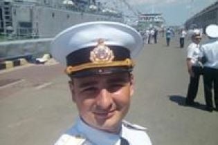 У плененного Россией украинского моряка не заживает ранение руки