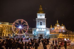 Новації грудня: підвищення пенсій, зростання тарифів на опалення та 11 вихідних