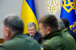 "Це всеукраїнська справа": Порошенко застеріг від реваншу проросійських сил на виборах
