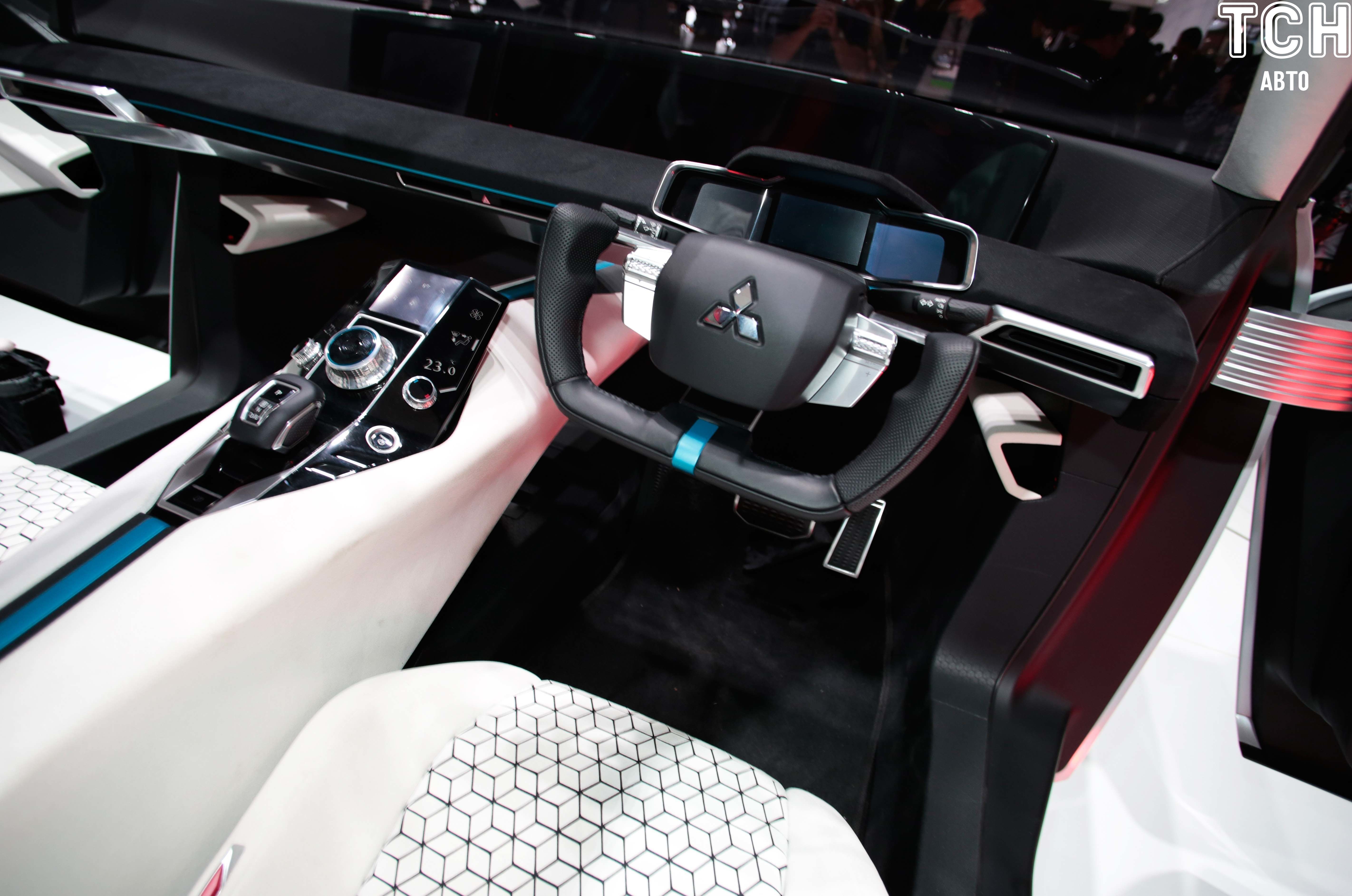 Mitsubishi e-Evolution_4