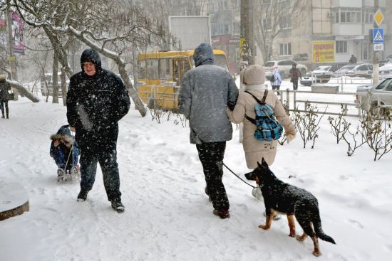Після хуртовин та морозу до України прийде відлига з дощами. Прогноз погоди до 10 грудня