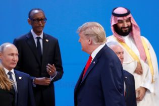 Трамп не пожал руку Путину на саммите G20