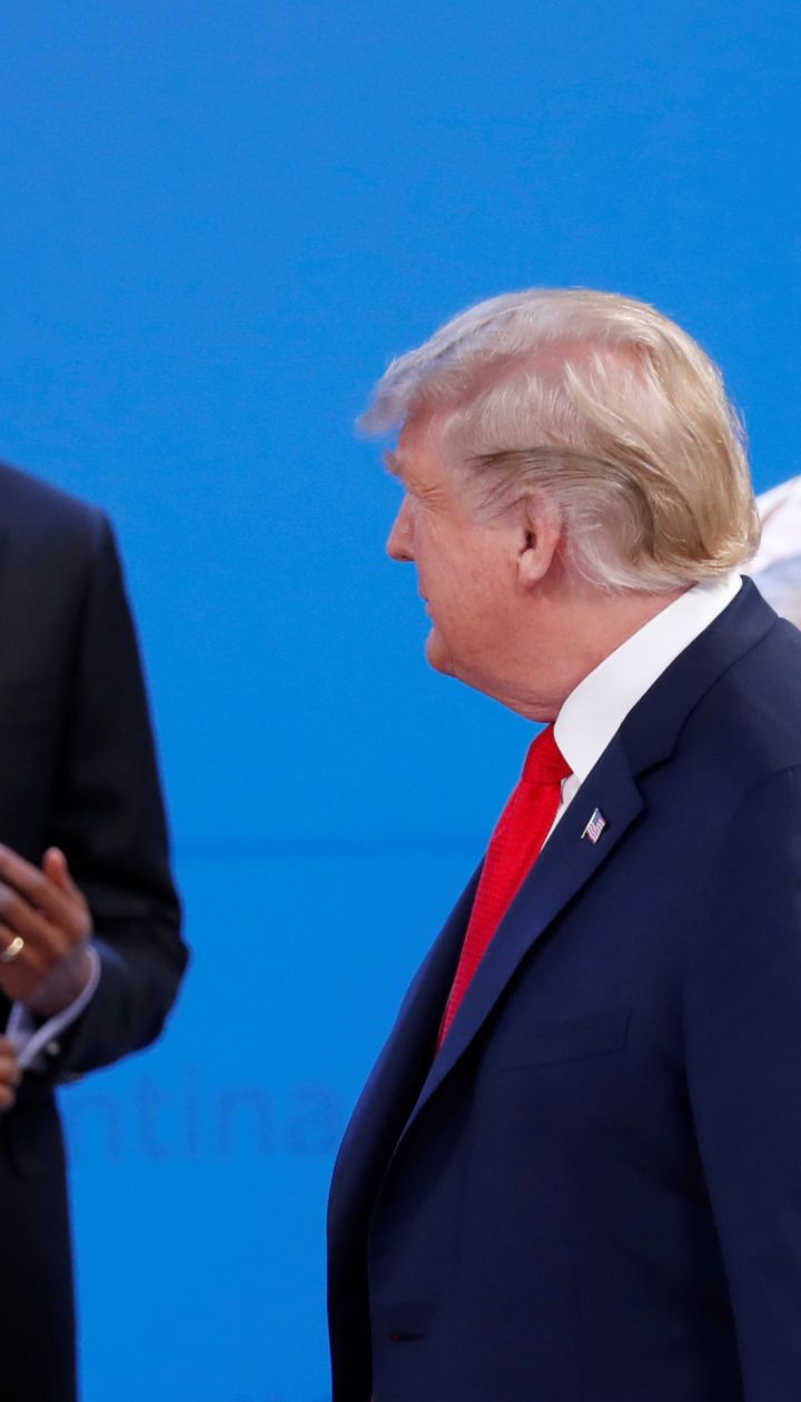 Трамп не пожал руку Путину на саммите G20