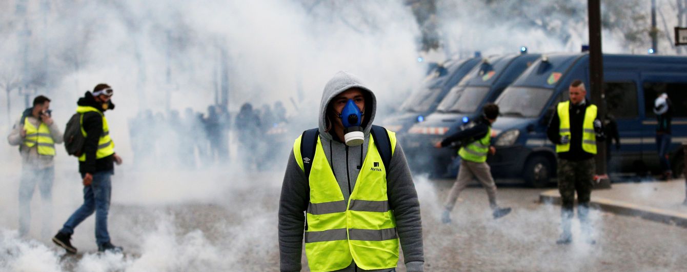 У Франції під час масштабних протестів загинула ще одна людина