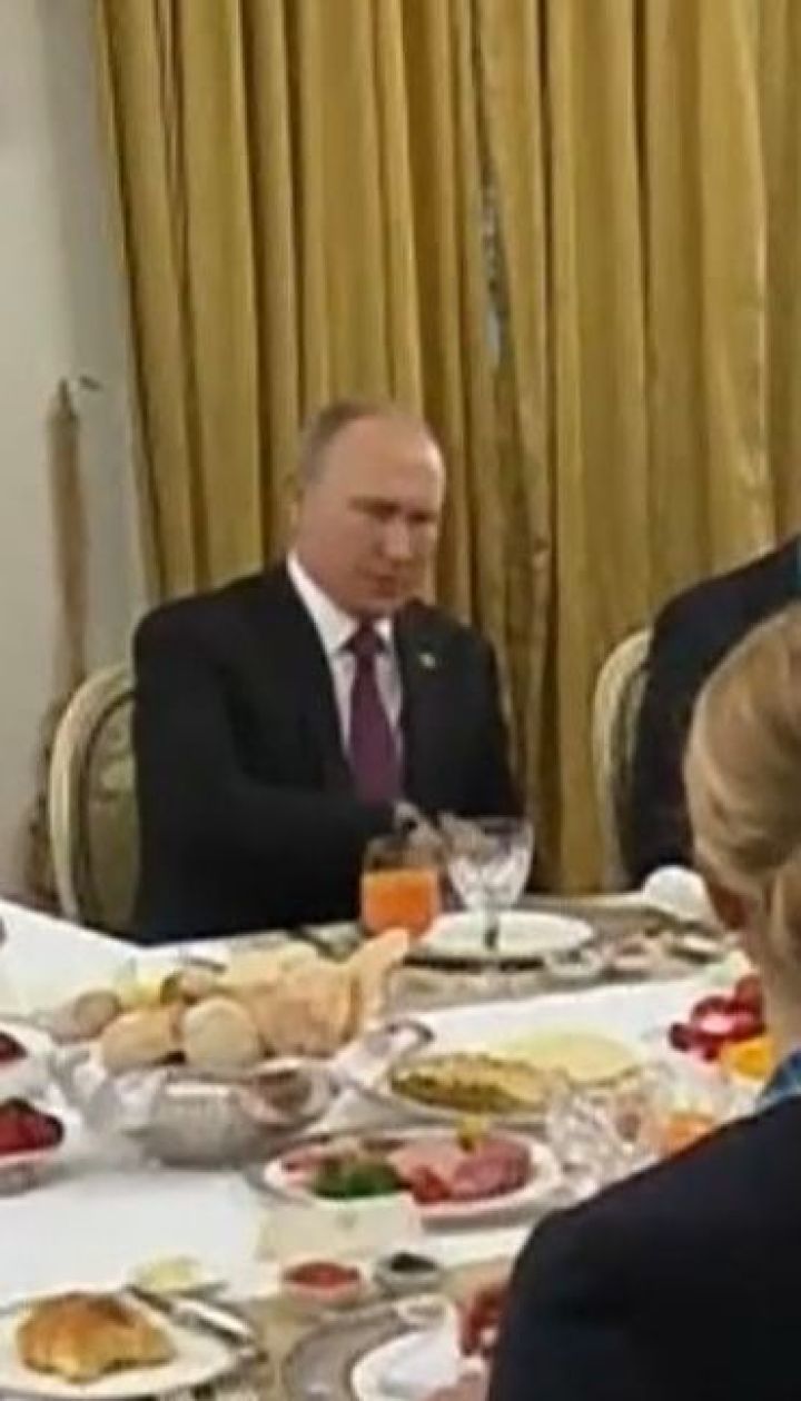 На саміті G20 Ангела Меркель зустрілася з Володимиром Путіним