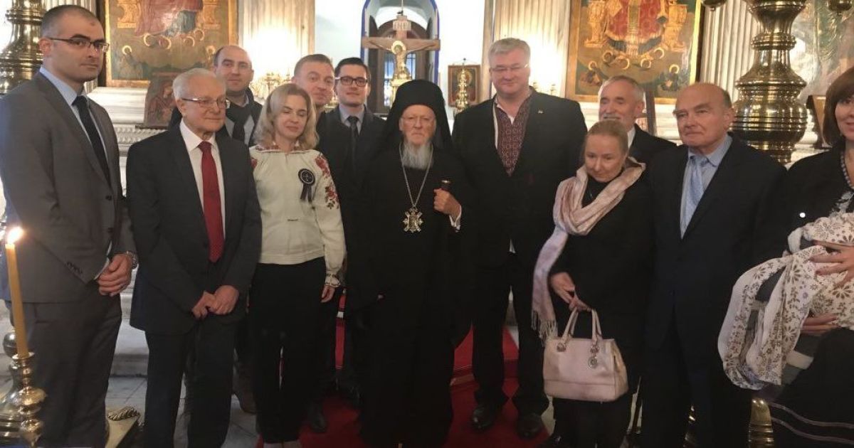 Патриарх Варфоломей провел совместную с украинцами молитву в Стамбуле