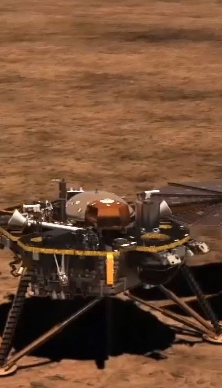 Космический зонд InSight совершил посадку на Марс