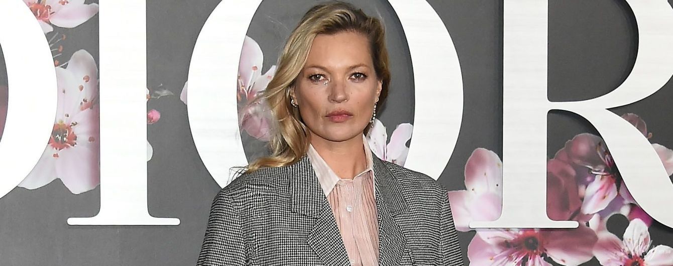 У вбранні від Dior і на величезних шпильках: Кейт Мосс на заході в Токіо