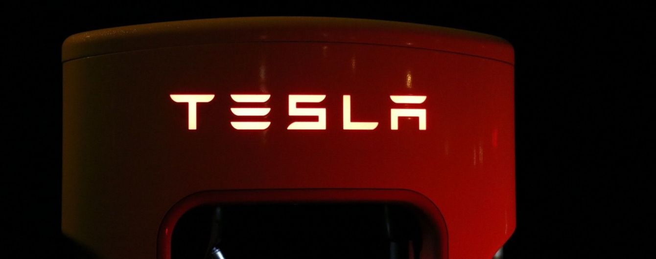 Рыночный рекорд: акции Tesla прибавили в цене 40% за два дня