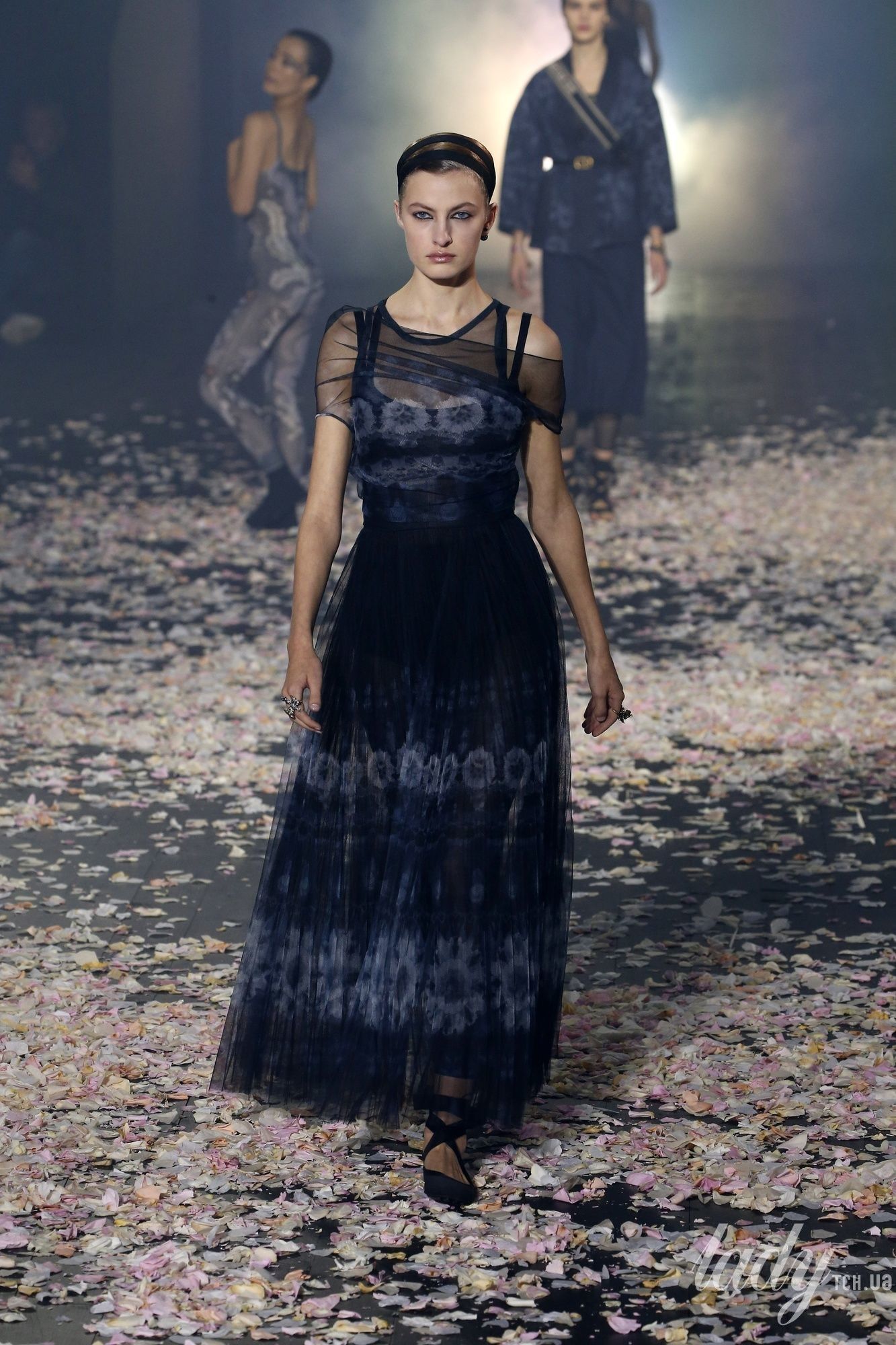 Коллекция Dior прет-а-порте сезона весна-лето 2019_22