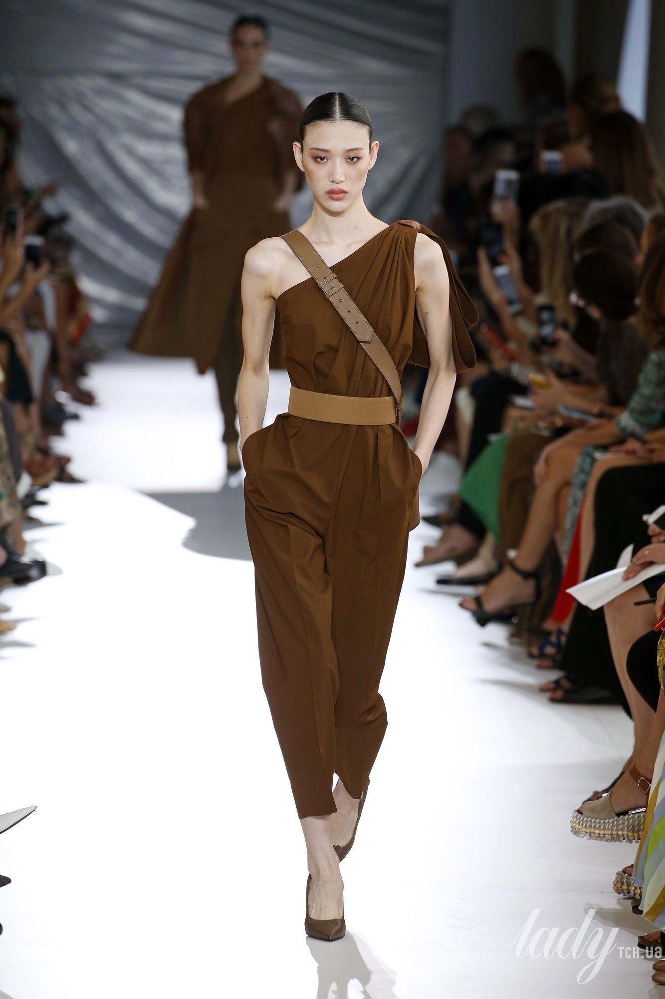 Коллекция Max Mara прет-а-порте сезона весна-лето 2019_3