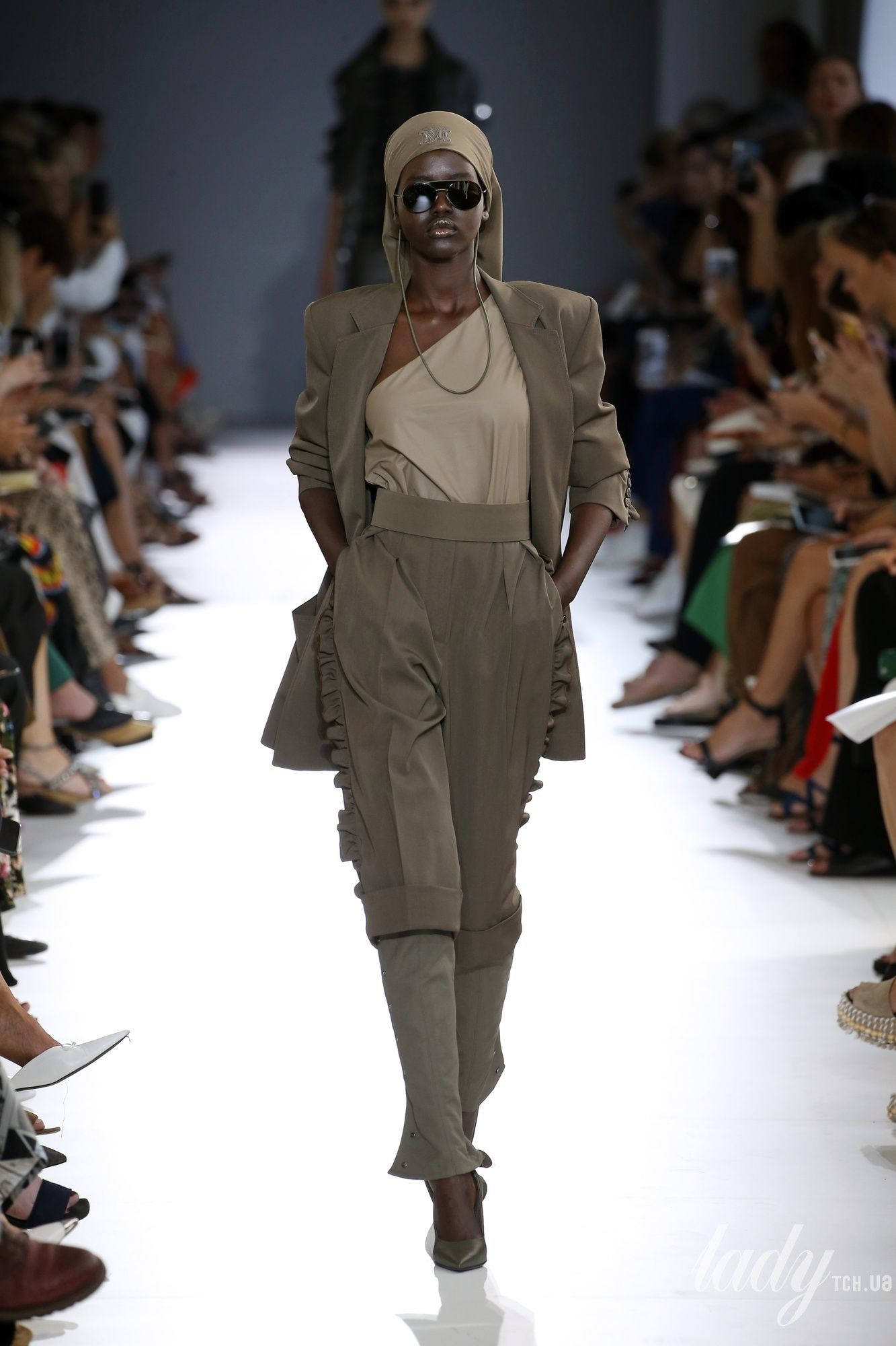 Коллекция Max Mara прет-а-порте сезона весна-лето 2019_22