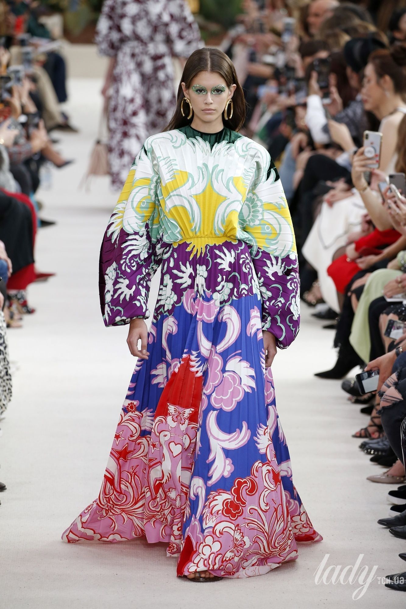 Коллекция Valentino прет-а-порте сезона весна-лето 2019_34
